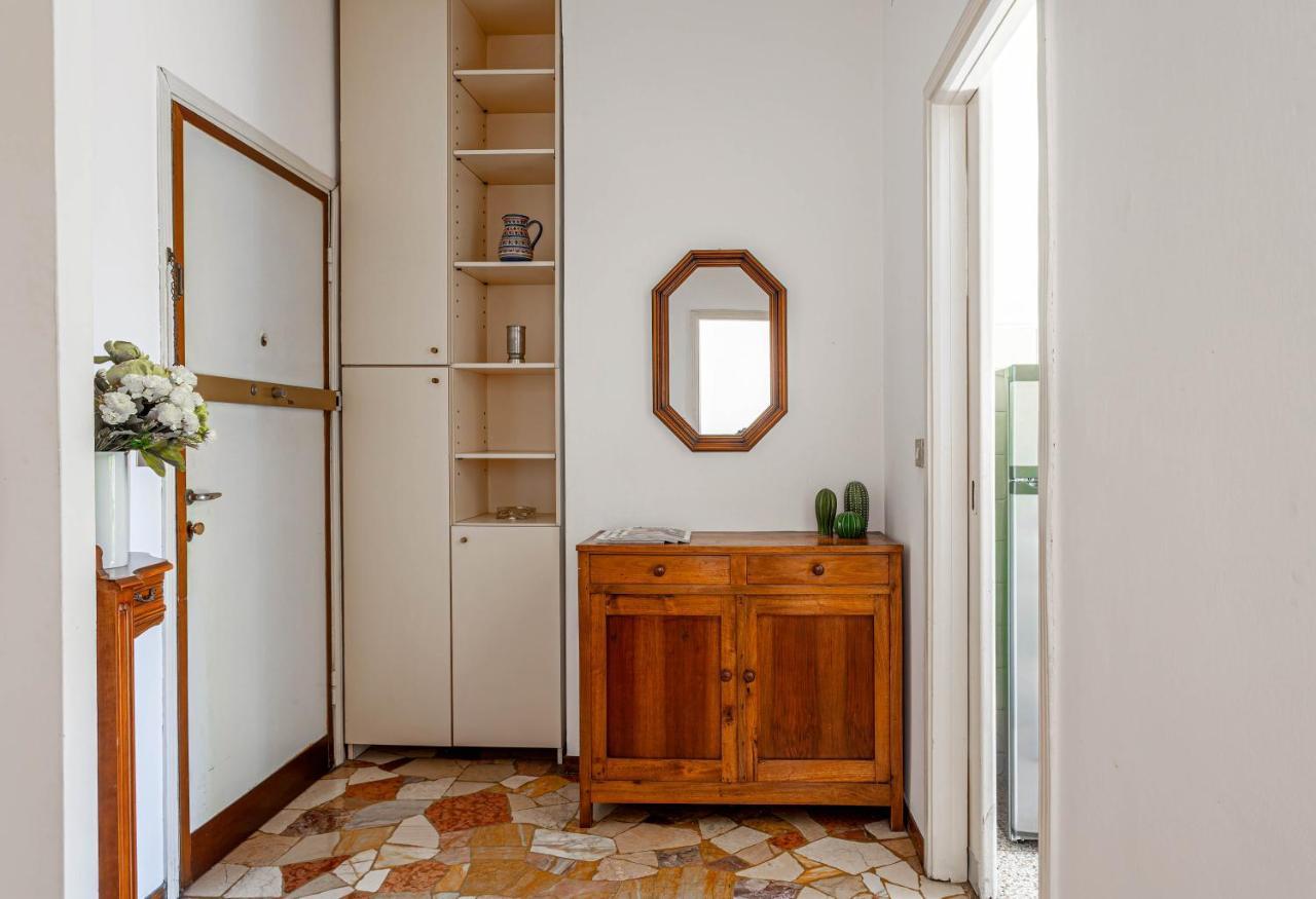 Apartmán Cozy Cityscape - Quartiere Ortica Milán Exteriér fotografie